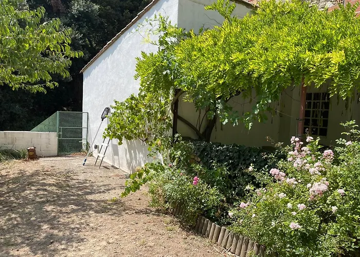 L'ancienne Raffinerie De Tabac Feriehus Dernacueillette