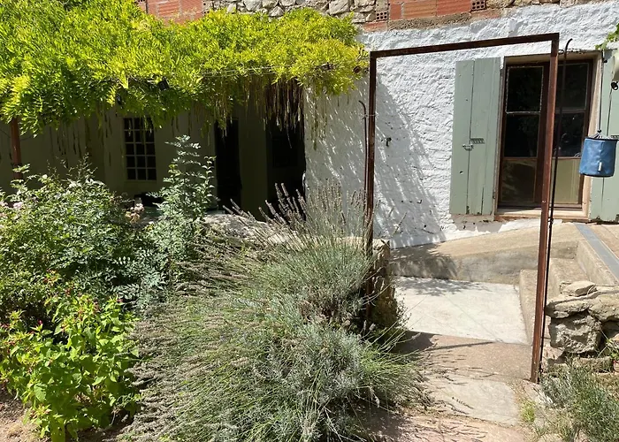 L'ancienne Raffinerie De Tabac * Dernacueillette